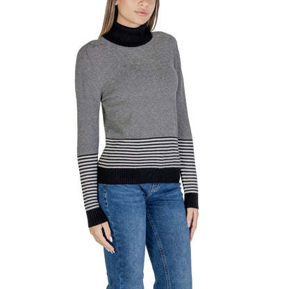 Maglione in viscosa bianco e nero di Sandro Ferrone