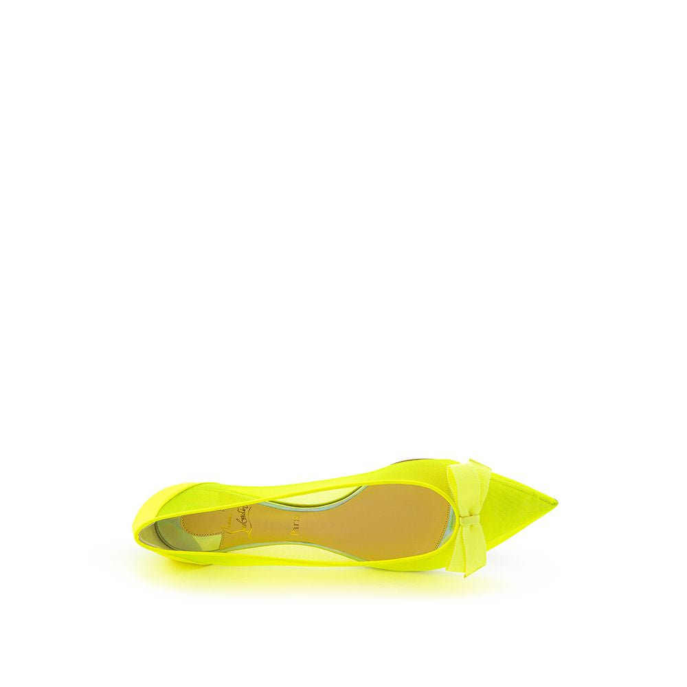 Christian Louboutin radiante maglia gialla appartamenti
