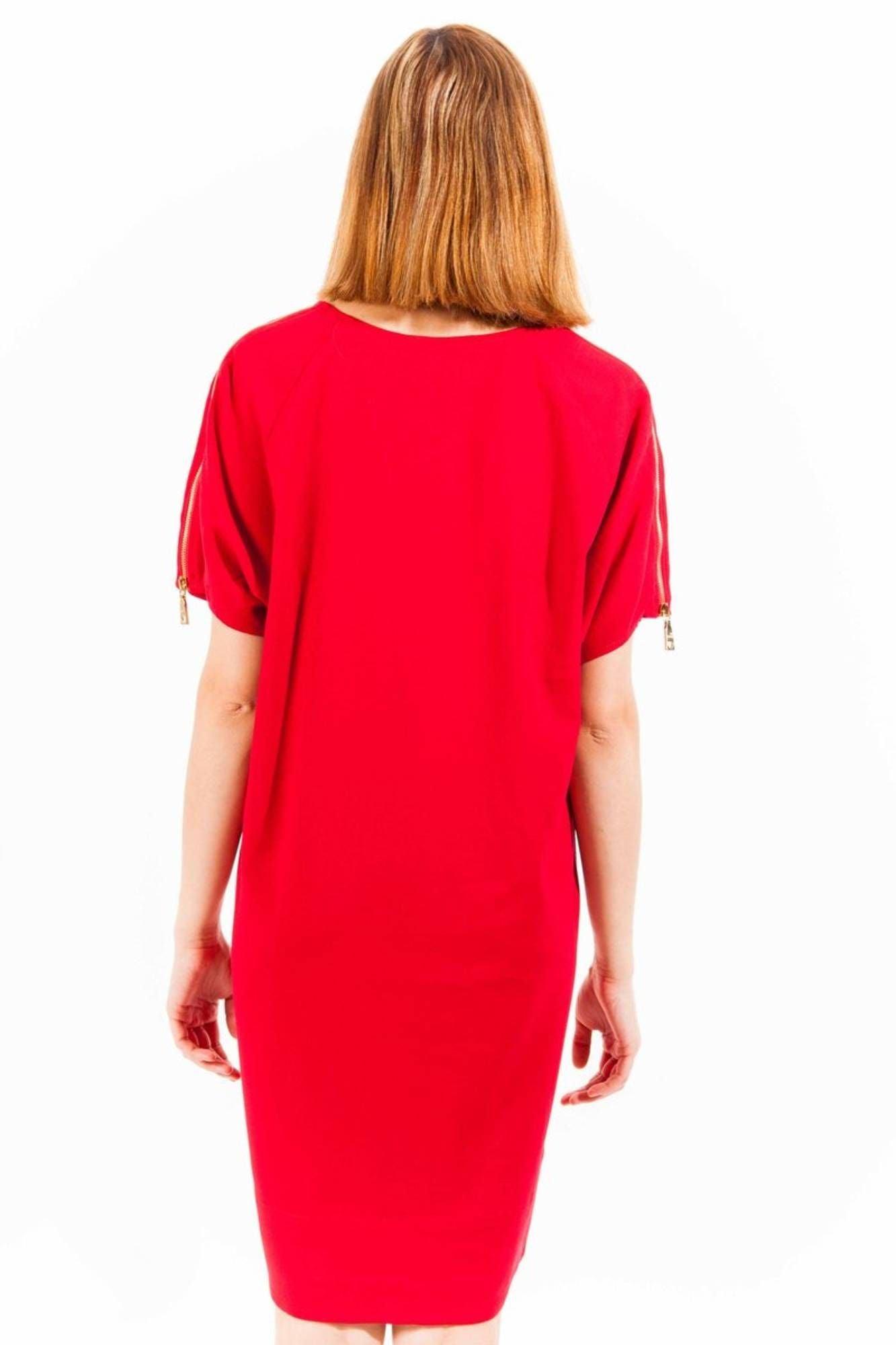 Love Moschino Elegant Red Wool Dress with Logo Detail - PER.FASHION