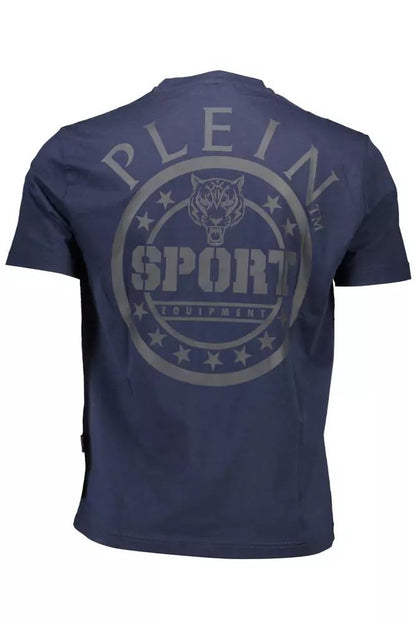 Plein Sport электрифицирует ваш гардероб с помощью элегантной синей футболки