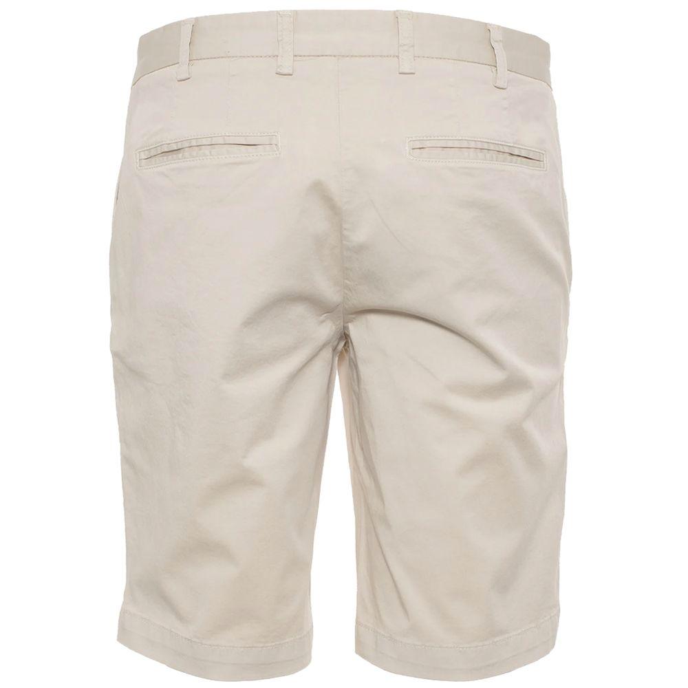 Refrigiwear Elegant Beige Bermuda Shorts with Logo Patch - PER.FASHION