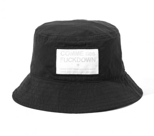 Черная двусторонняя кепка с логотипом Comme Des Fuckdown